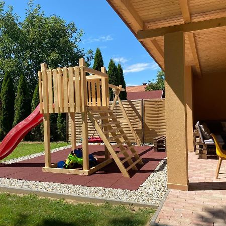 Judith Apartman Iii. Balatonlelle Exterior photo